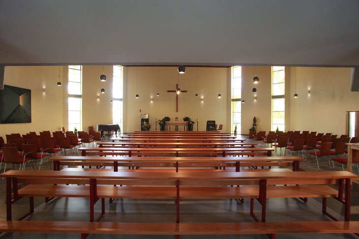 Innenansicht der Kirche des Pfalzklinikums in Klingenmünster.