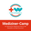 Logo von Ärzte für die Westpfalz mit einem Pluszeichen und einem Herz; darunter als Text: Mediziner-Camp. Für Nachwuchs-Mediziner*innen in der Westpfalz und Bad Kreuznach